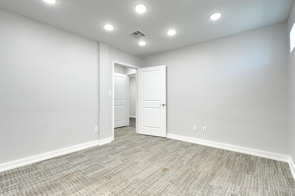 3601 N Harrison Station Unit: B