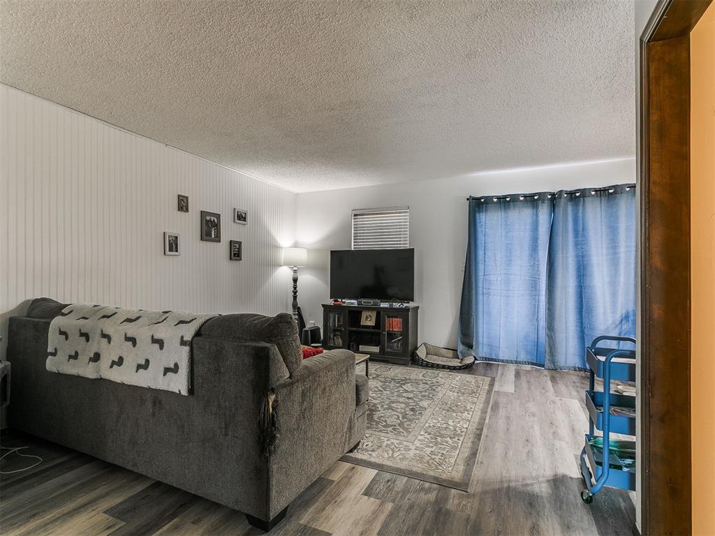 3901 N Kickapoo Avenue Unit: 33