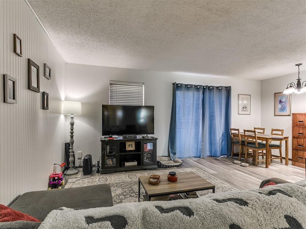 3901 N Kickapoo Avenue Unit: 33