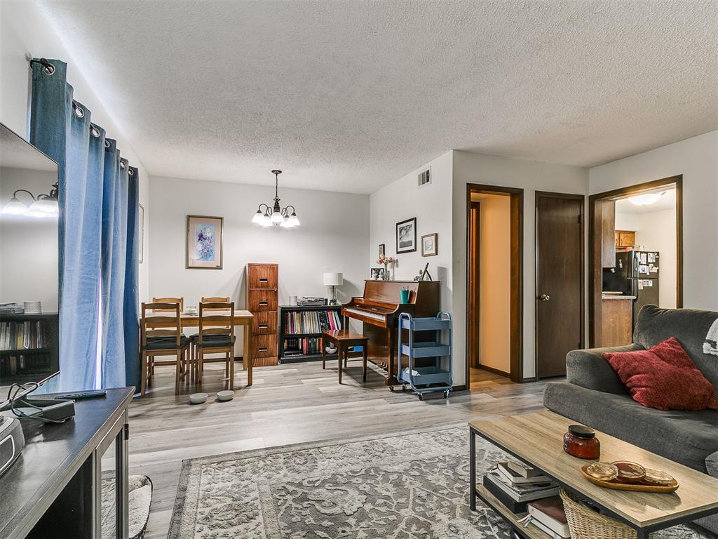 3901 N Kickapoo Avenue Unit: 33