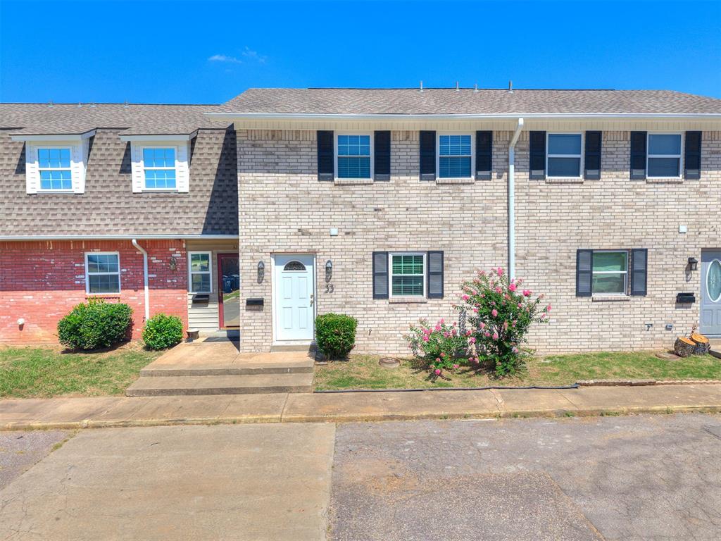 3901 N Kickapoo Avenue Unit: 33