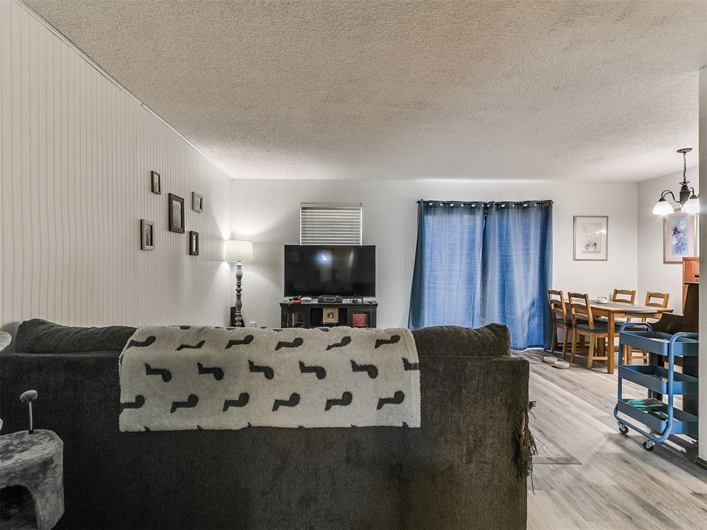3901 N Kickapoo Avenue Unit: 33