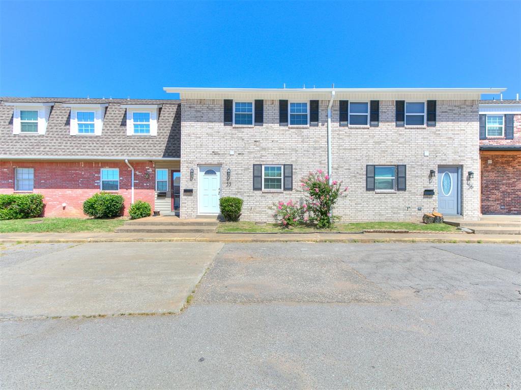 3901 N Kickapoo Avenue Unit: 33