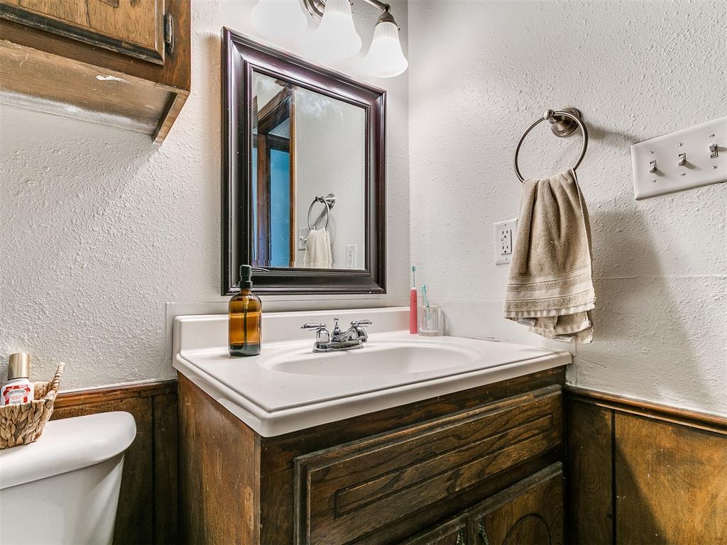 3901 N Kickapoo Avenue Unit: 33