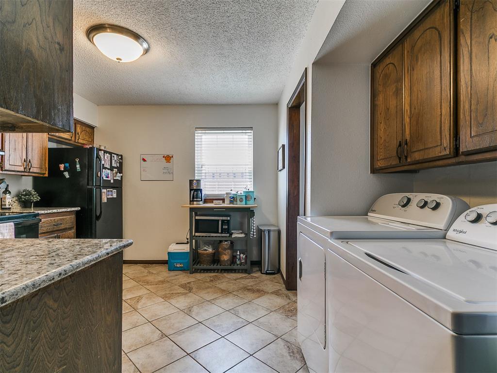 3901 N Kickapoo Avenue Unit: 33