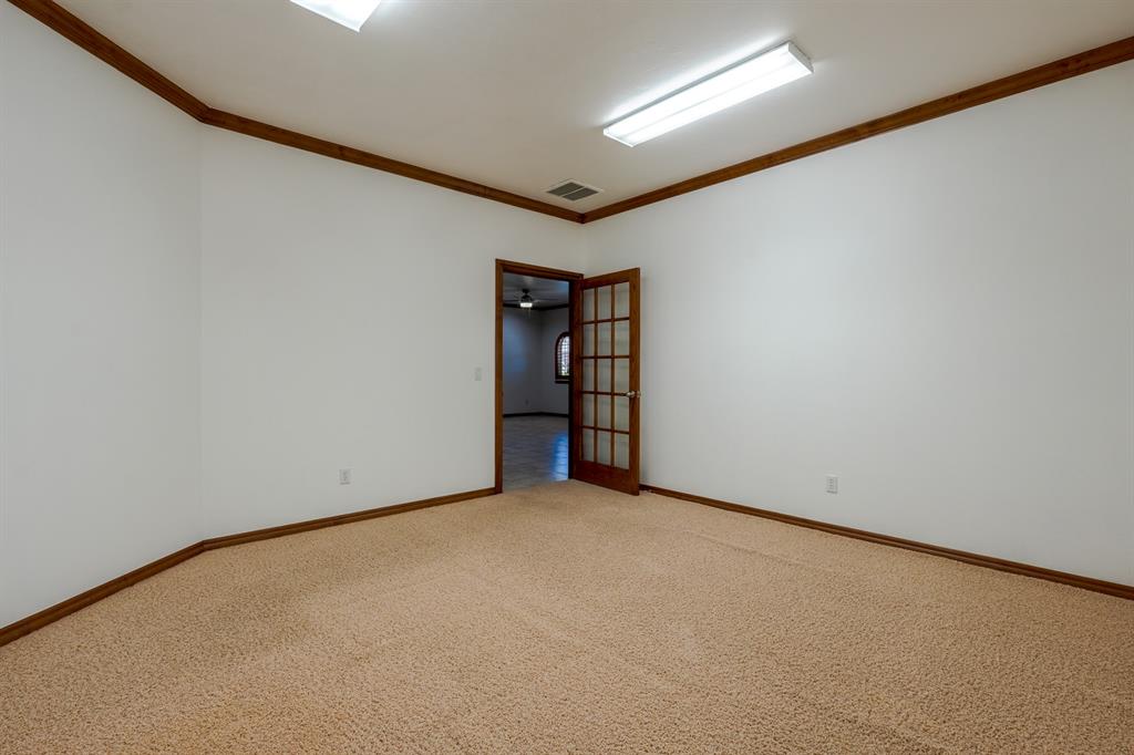 2510 E Independence Street Unit: 400