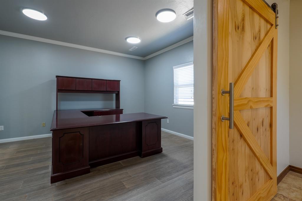 2510 E Independence Street Unit: 400