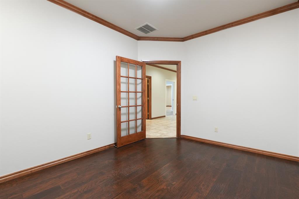 2510 E Independence Street Unit: 400