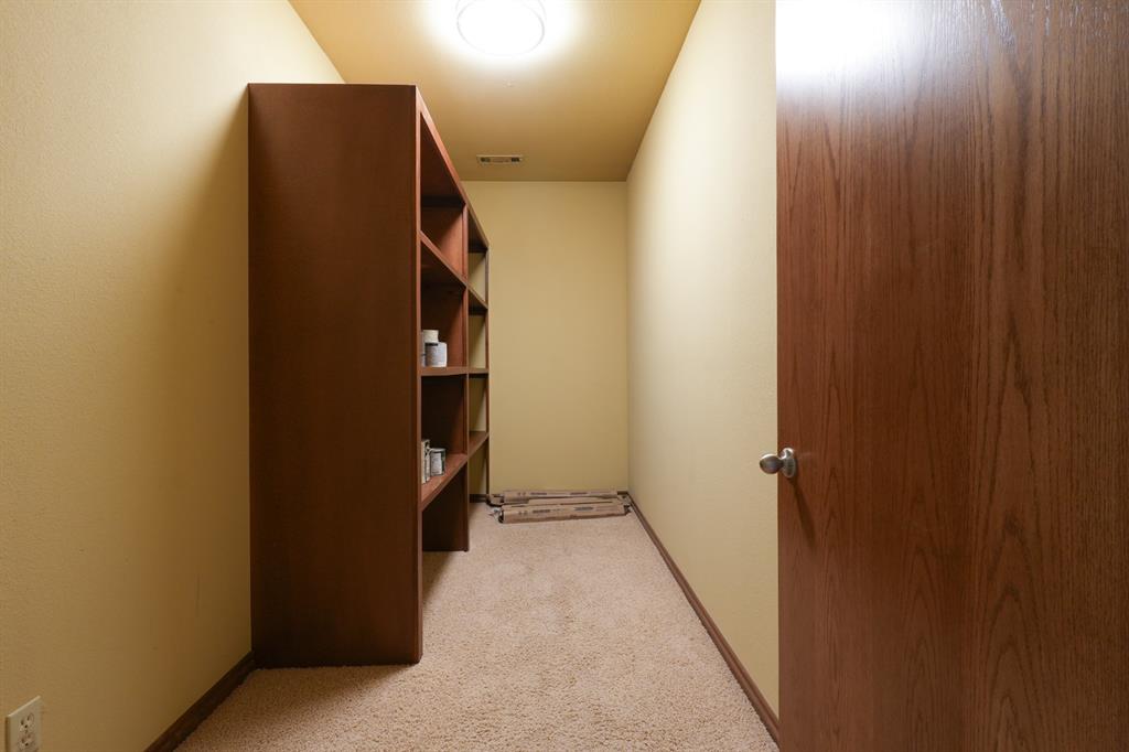 2510 E Independence Street Unit: 400