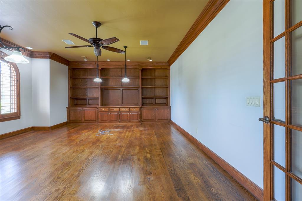 2510 E Independence Street Unit: 400