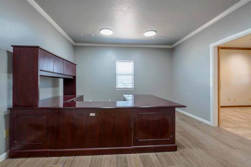 2510 E Independence Street Unit: 400