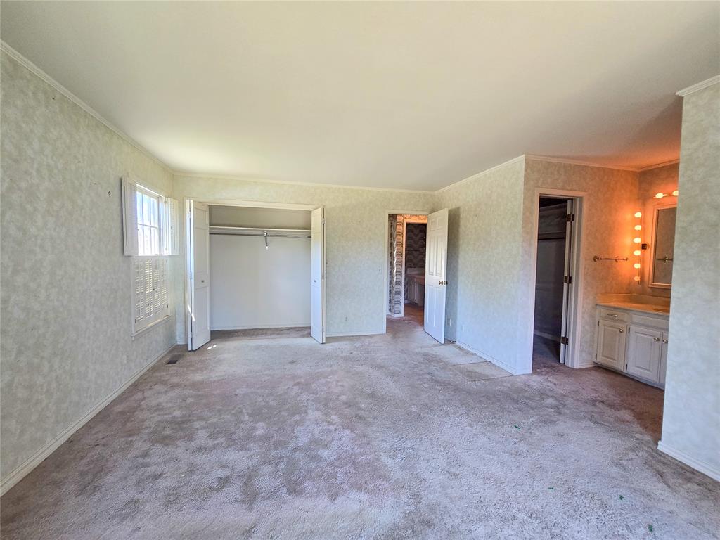 1 N Rice Avenue