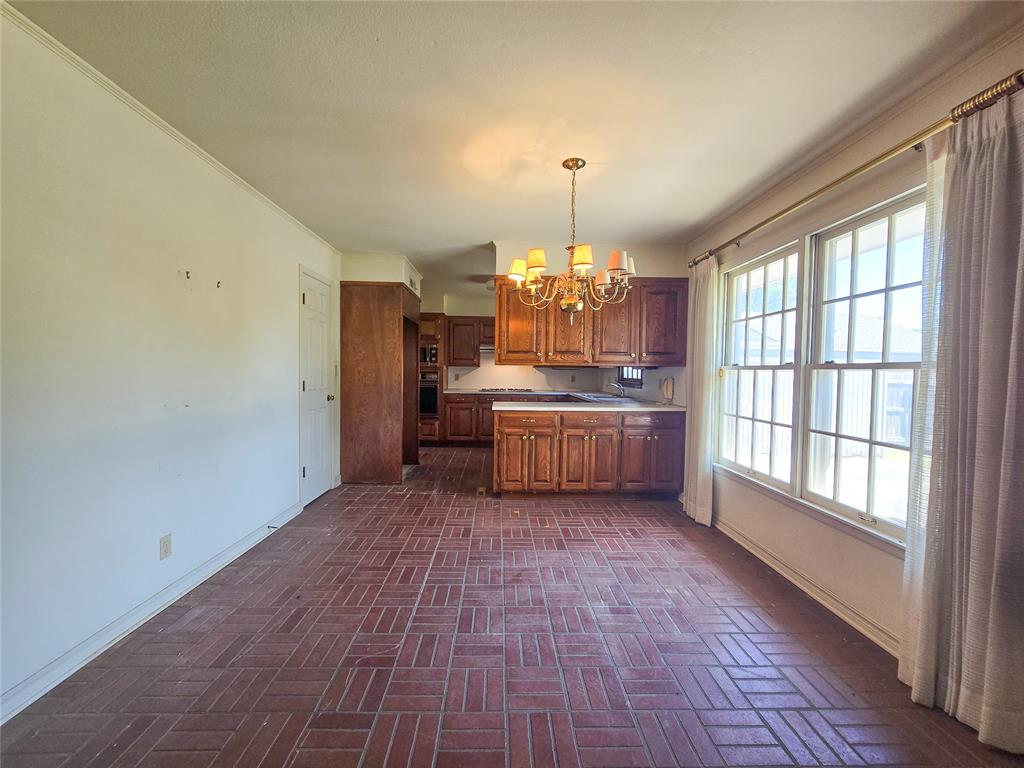 1 N Rice Avenue