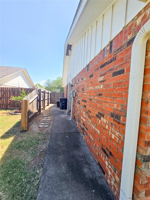 1 N Rice Avenue