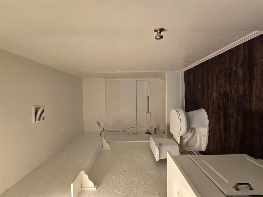 1218 Pond Creek Drive