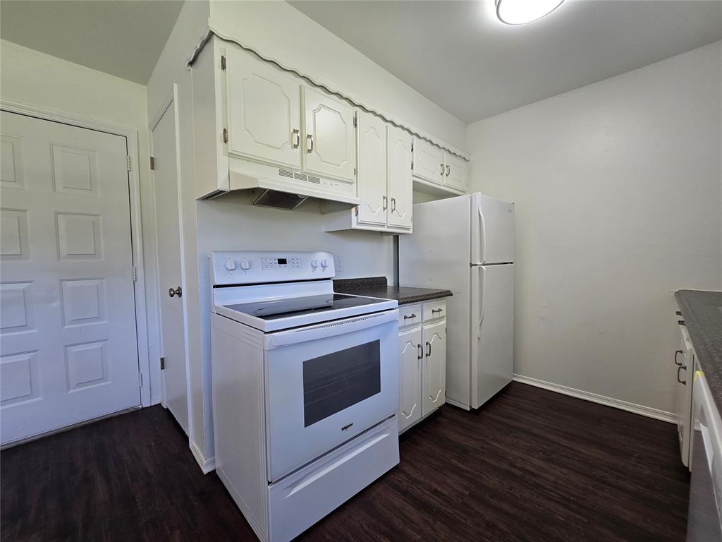 1218 Pond Creek Drive