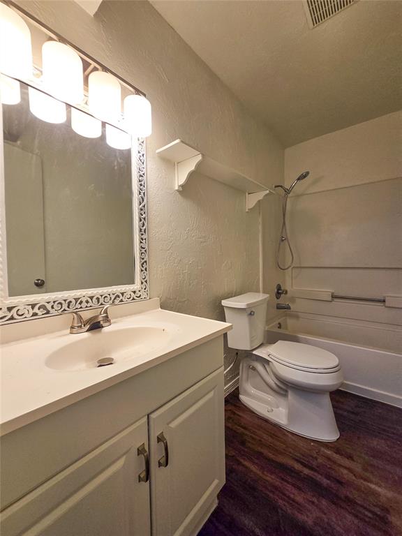 1218 Pond Creek Drive