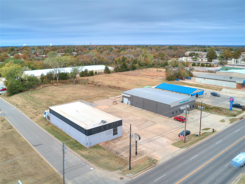 1602 N Harrison Avenue