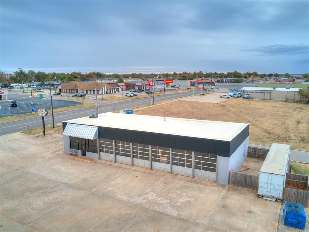 1602 N Harrison Avenue