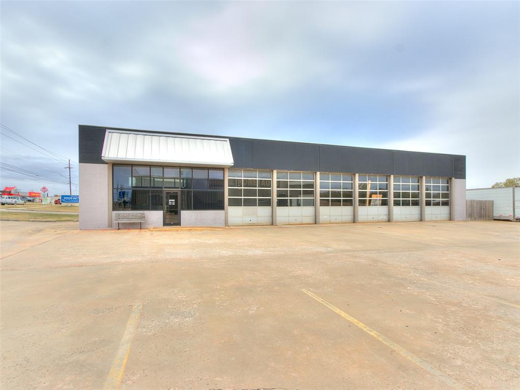 1602 N Harrison Avenue