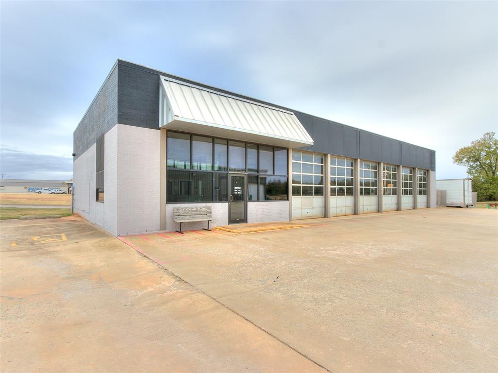 1602 N Harrison Avenue