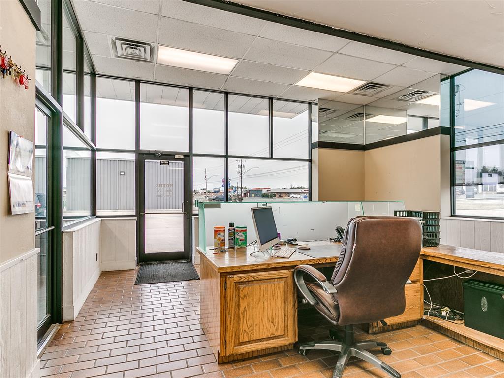 1602 N Harrison Avenue