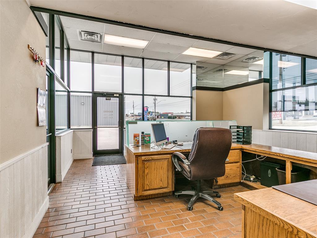 1602 N Harrison Avenue