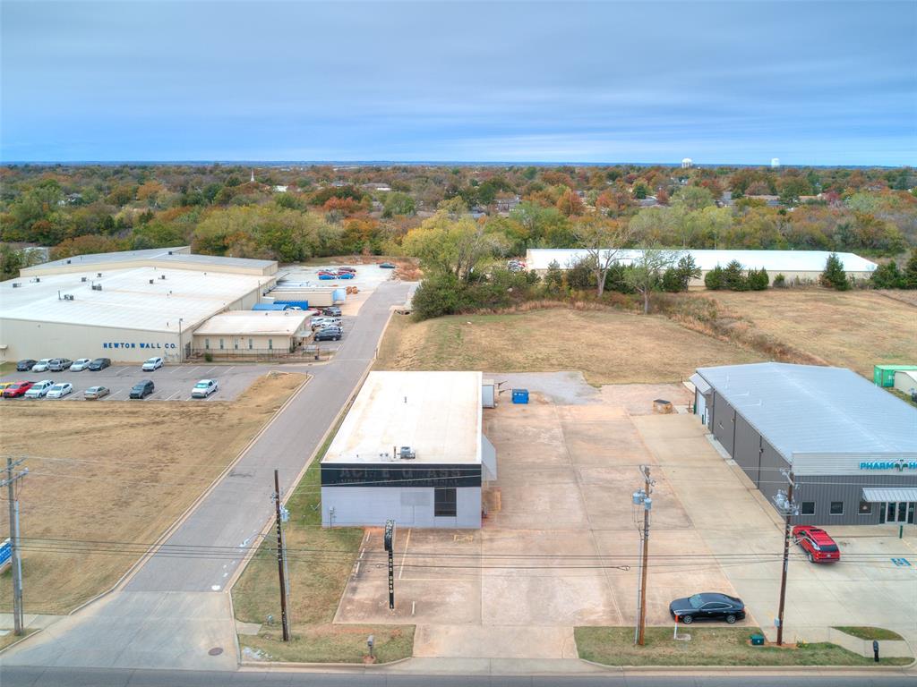 1602 N Harrison Avenue