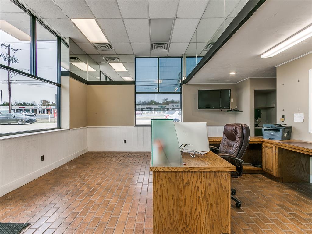 1602 N Harrison Avenue