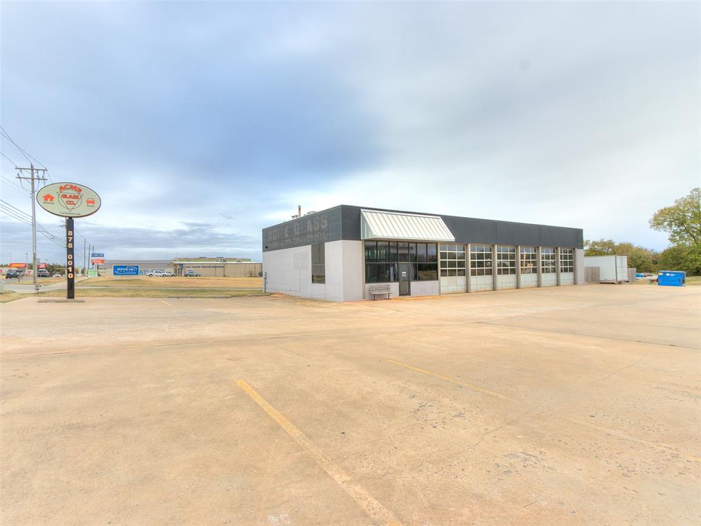 1602 N Harrison Avenue