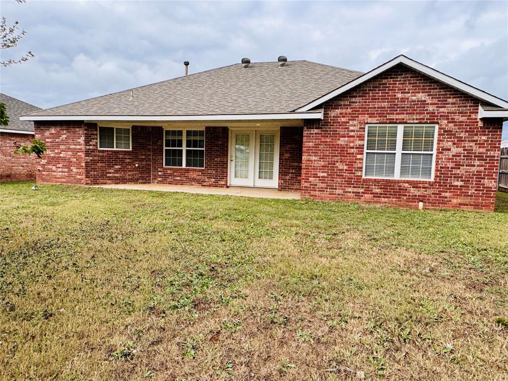 2205 Gray Dove Drive