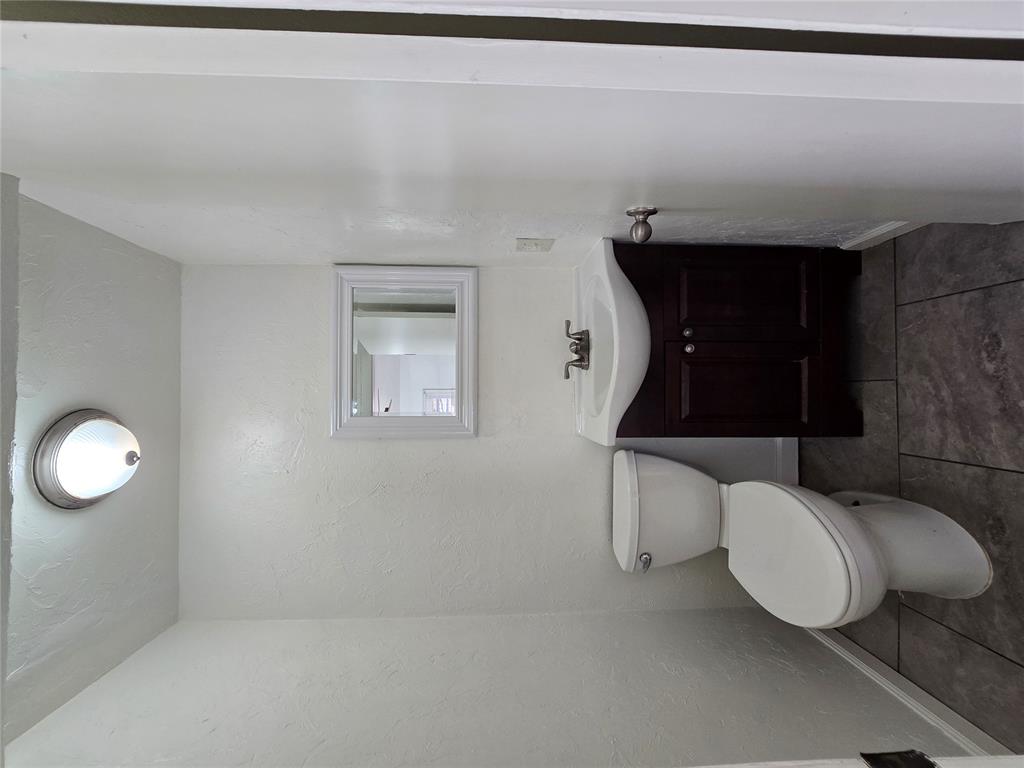 1011 N Rangeline Street