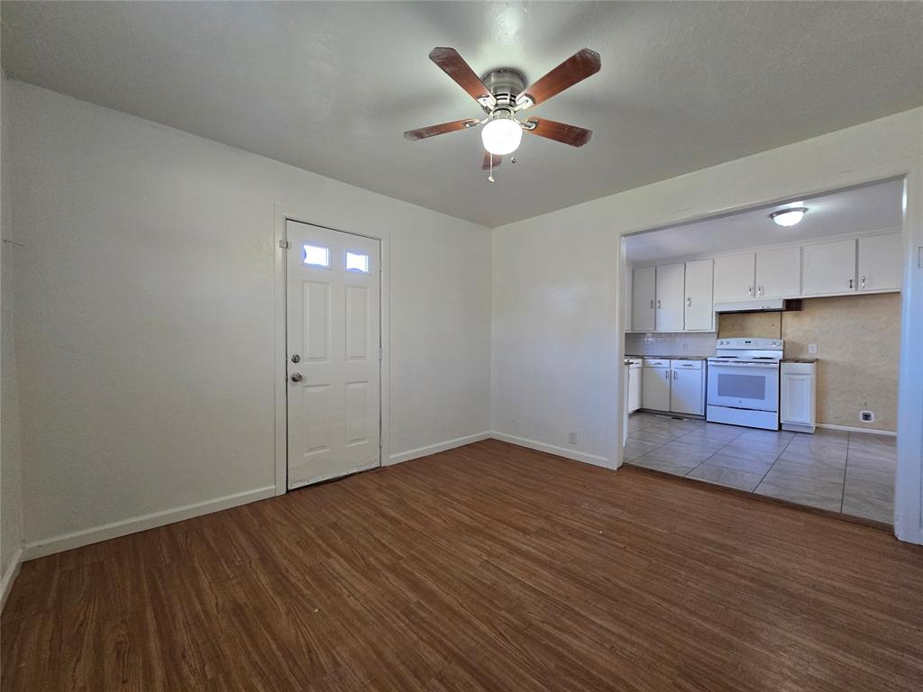 1011 N Rangeline Street