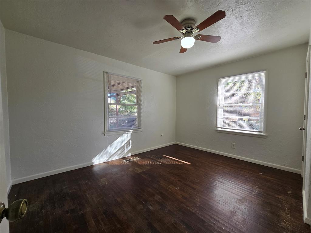 1011 N Rangeline Street