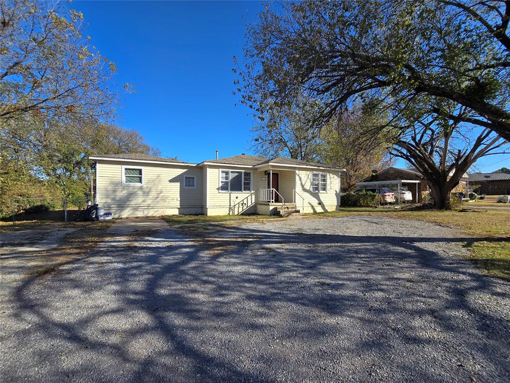 1011 N Rangeline Street