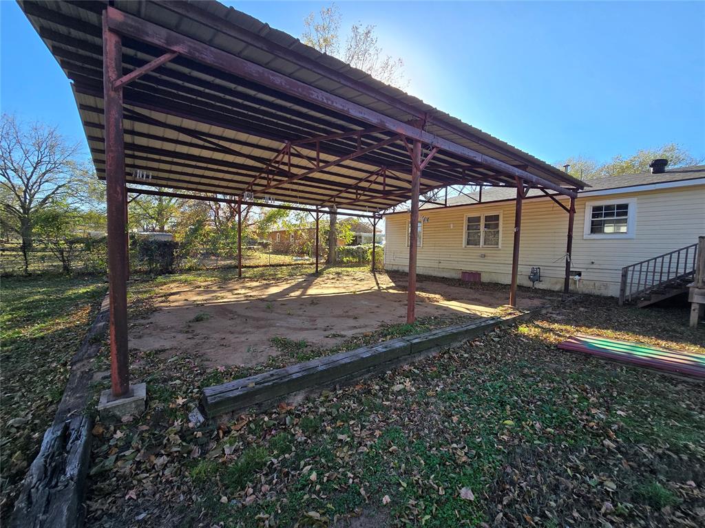 1011 N Rangeline Street