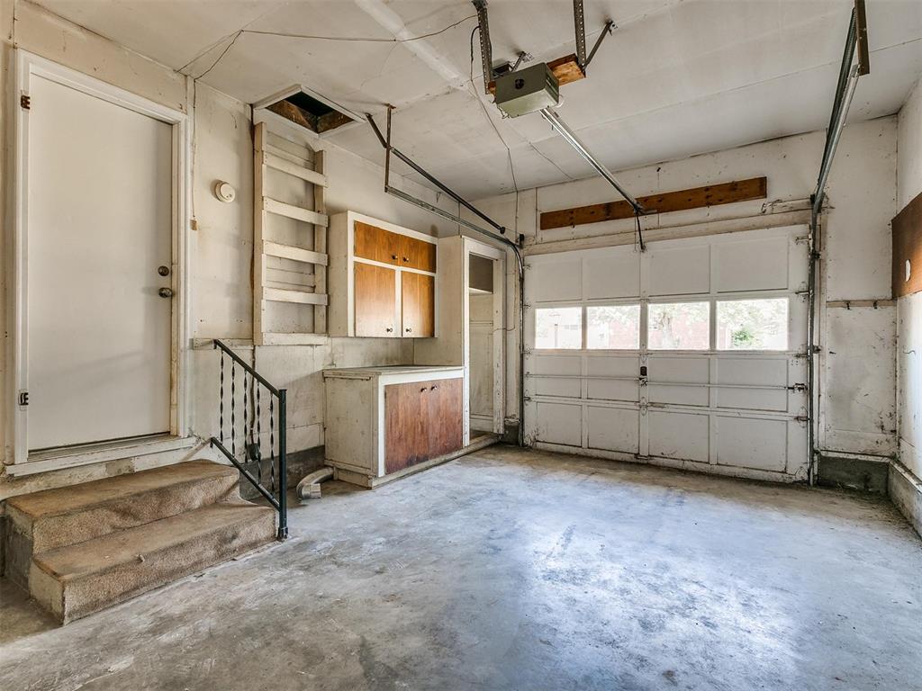 1539 N Pennsylvania Avenue