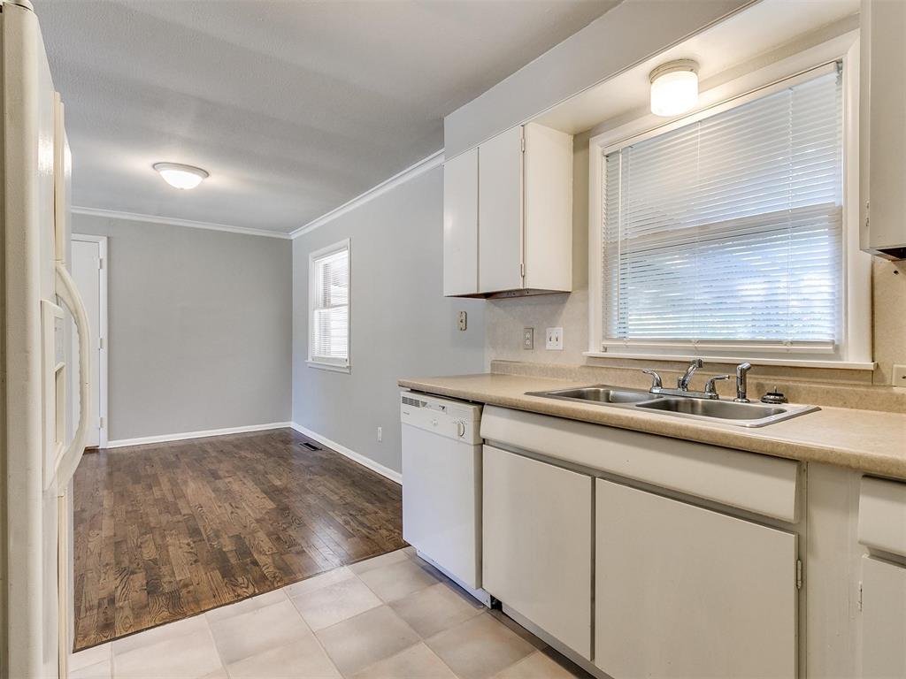 1539 N Pennsylvania Avenue