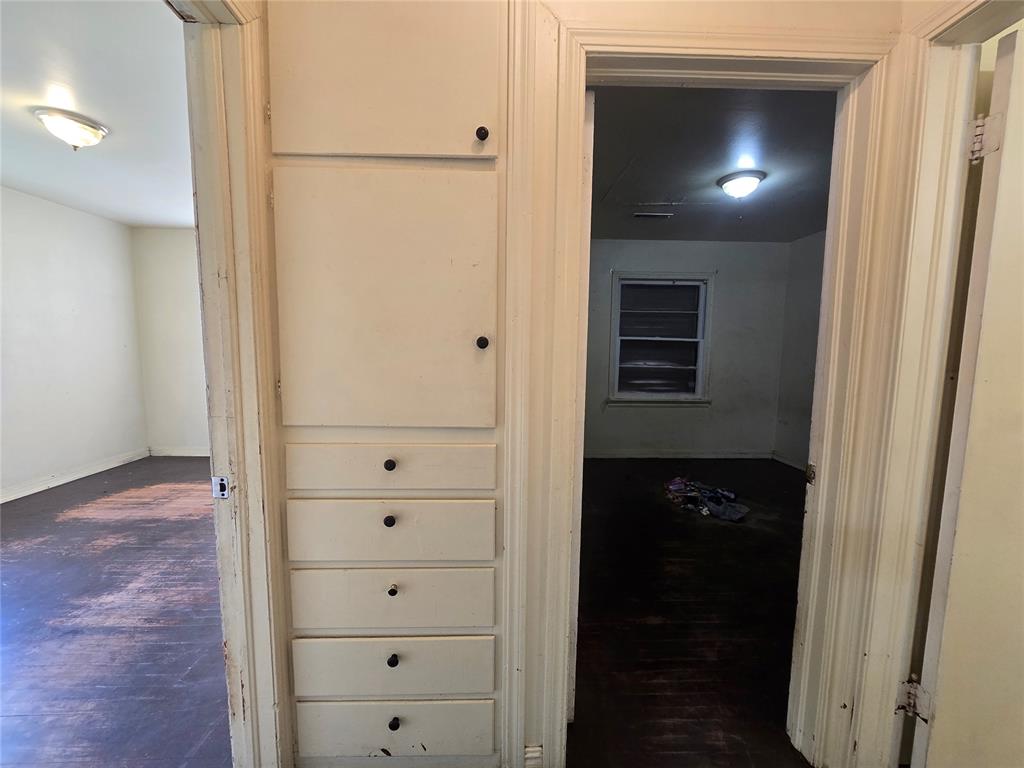 2106 N Aydelotte Avenue