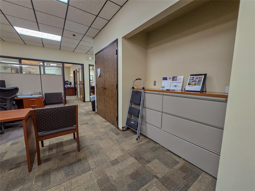 123 W Highland Street