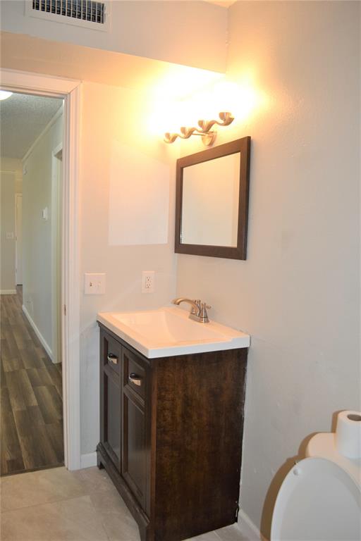 1203 N Whispering Glen Street