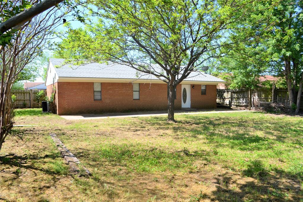 1203 N Whispering Glen Street