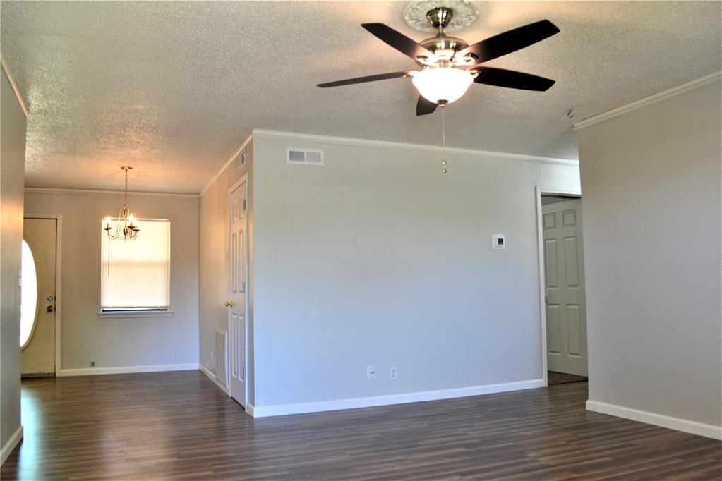 1203 N Whispering Glen Street