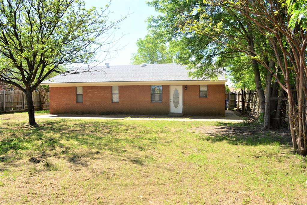 1203 N Whispering Glen Street