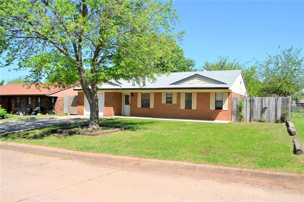 1203 N Whispering Glen Street