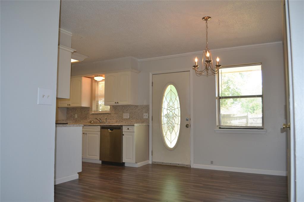 1203 N Whispering Glen Street