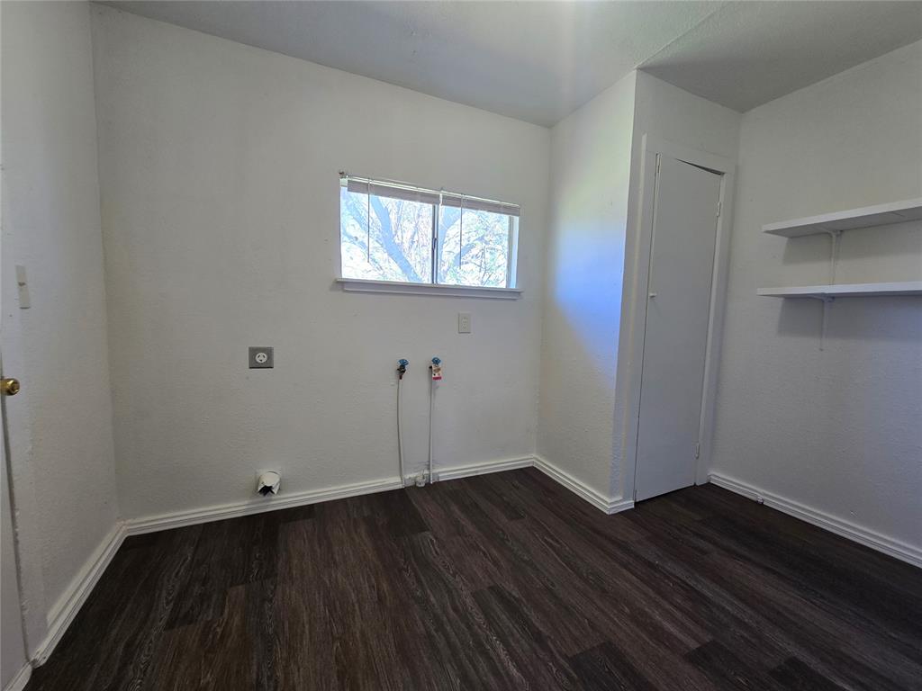 2106 N Aydelotte Avenue