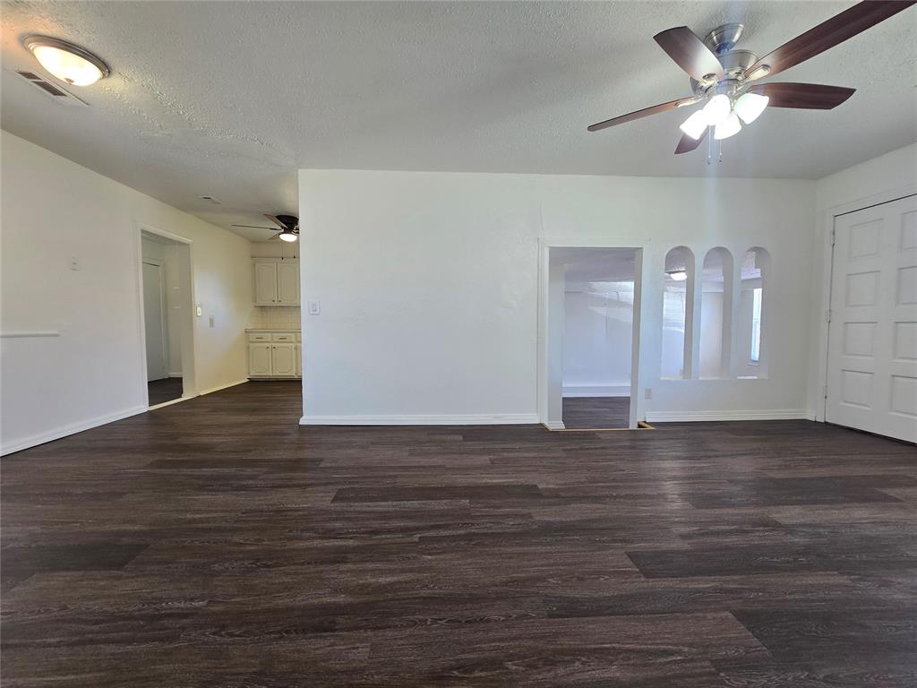 2106 N Aydelotte Avenue