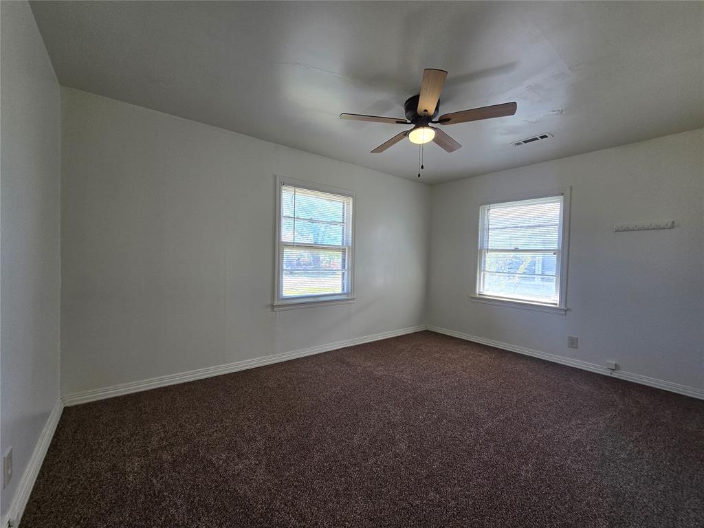 2106 N Aydelotte Avenue