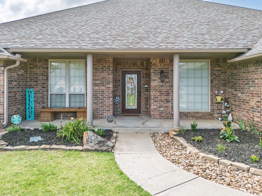 1712 Pecan Crossing Drive